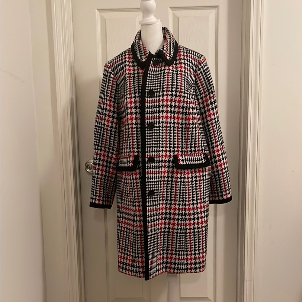 Talbots Black and White Trench Coat with Houndstooth Pattern and Notched Collar